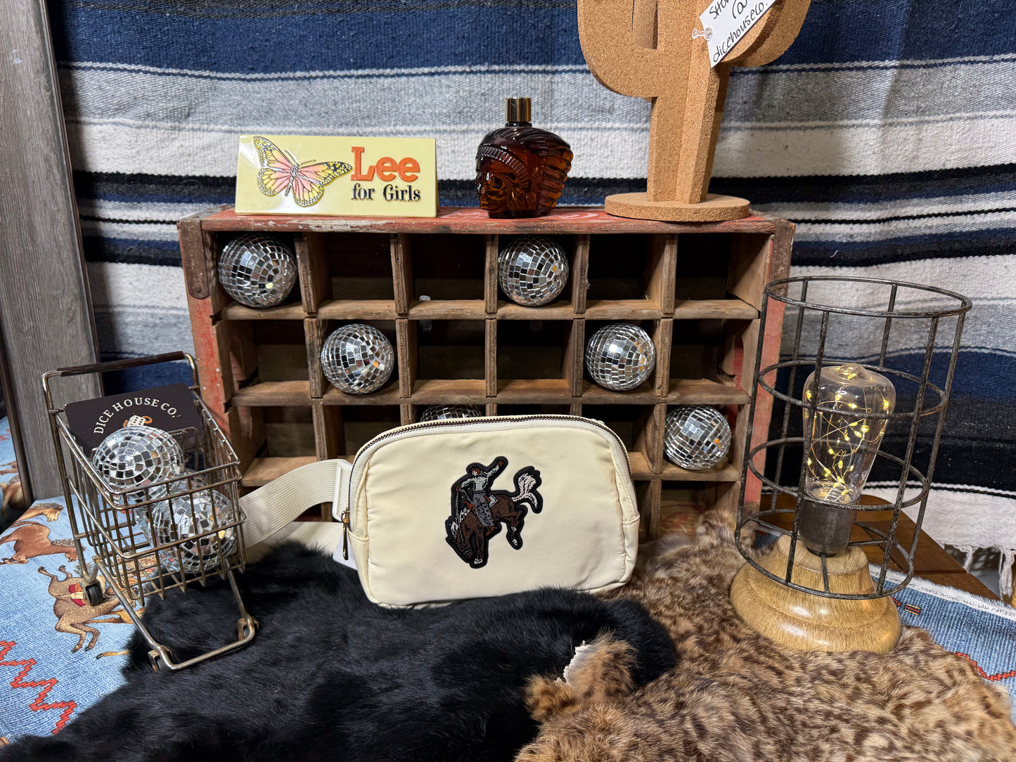 Cowbabe’s Fanny - Bronc Stompin’