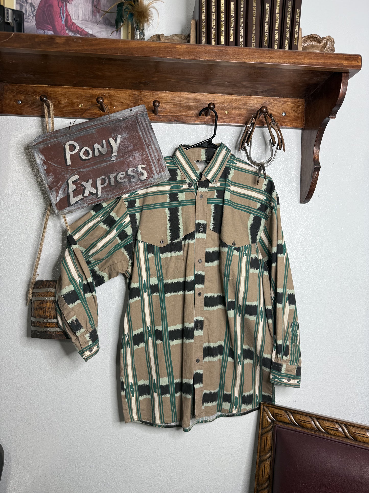 Vintage Western Signatures Button-Up Shirt